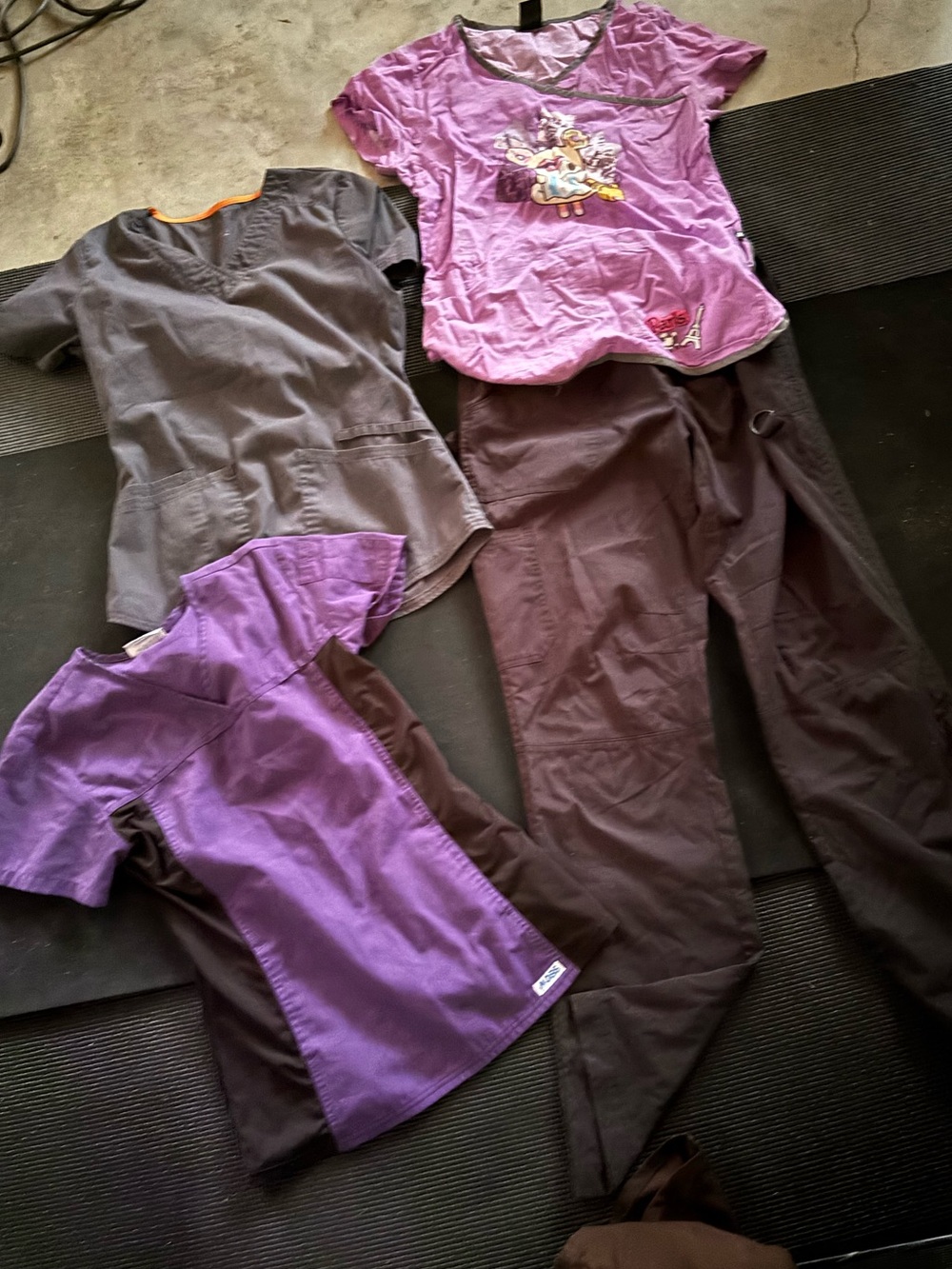 Mobb scrubs and other brands